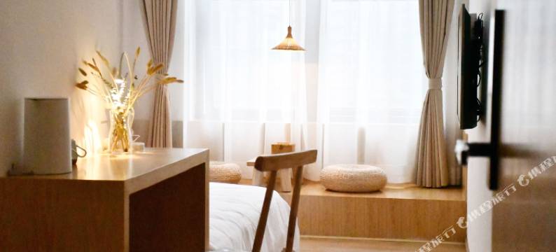 雅安北山舍酒店(万达广场店)图片