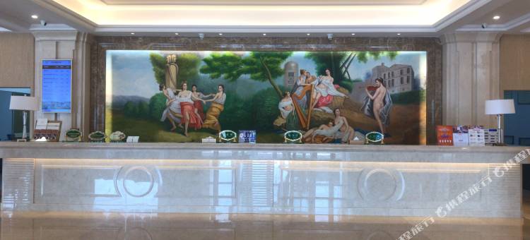 旺苍白云堡国际酒店图片