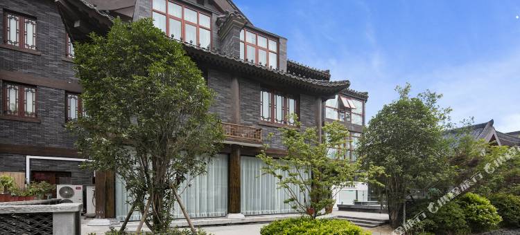 开封茉舍·半亩花田酒店(清明上河园万岁山大宋武侠城店)图片