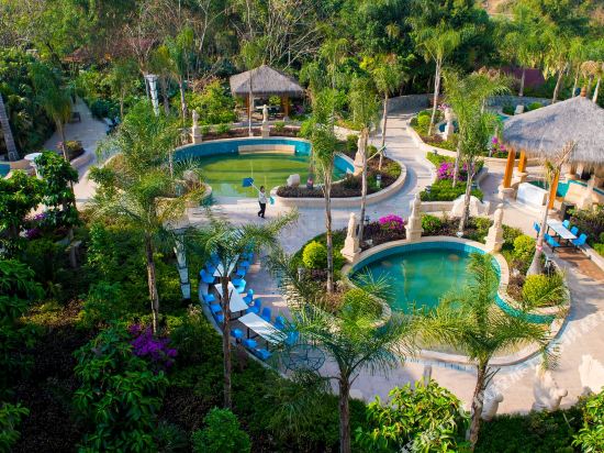 盐边红格温泉假日酒店