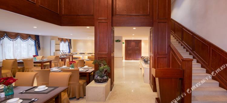 维也纳酒店(宁波北仑银泰城店)图片