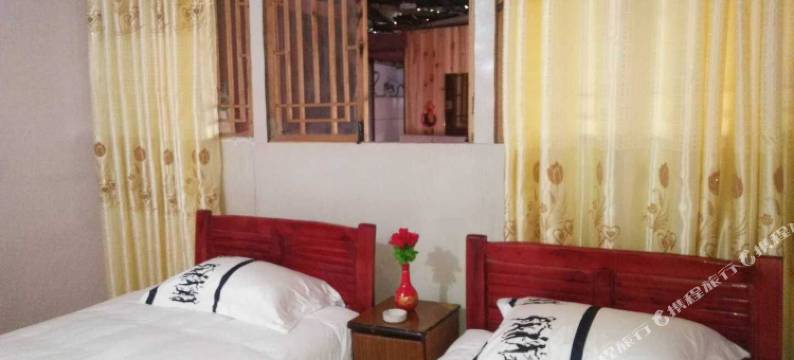 龚滩古镇肖家客栈图片