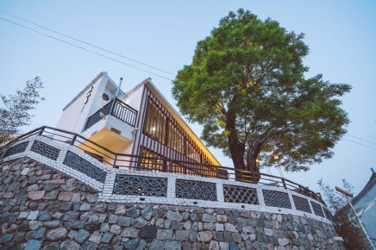 花筑北京老木匠民宿怀柔怀沙河店