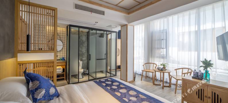 二丫头客栈(张家界国家森林公园店)图片