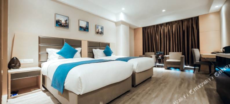 博雅假日酒店(长乐宫摩尔城店)图片