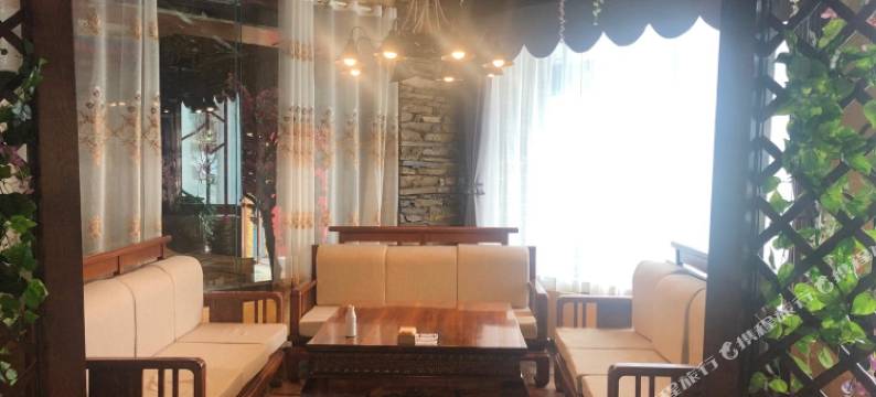 波密旺氏大酒店图片