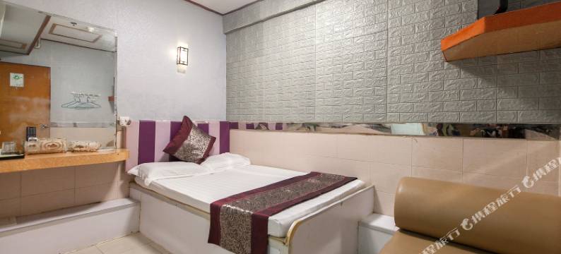 千城皇都宾馆(香港佐敦高铁站店)图片