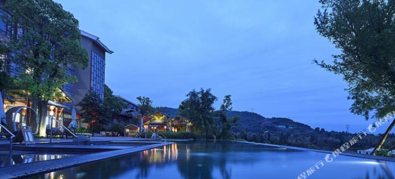 泰顺莲云谷温泉度假酒店图片