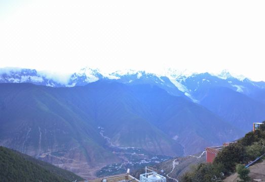 Teng Yue Hotel Hotel Overview