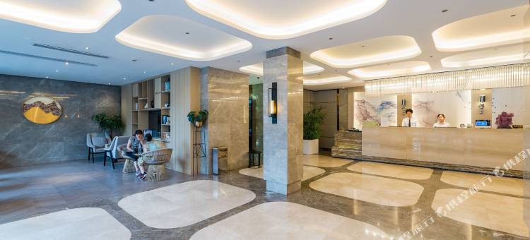 麦新格精品酒店(上海陆家嘴源深路地铁站店)图片