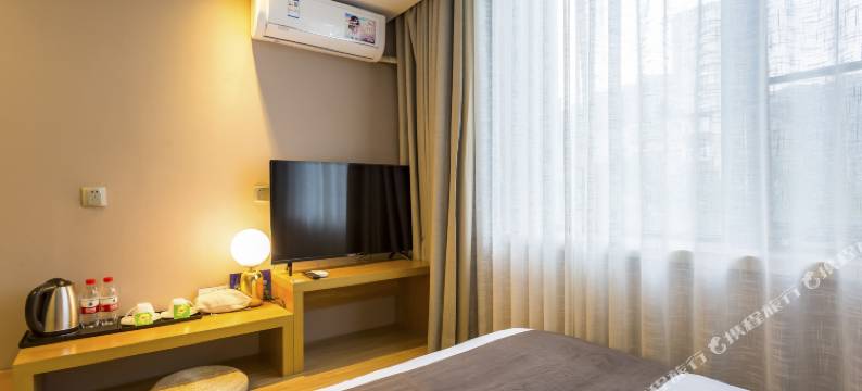 景里红驿栈酒店(北京东直门三里屯店)图片