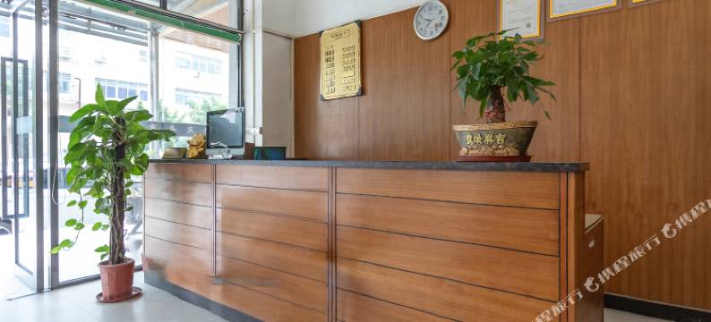 锦丰商务宾馆(深圳国际会展中心店)图片