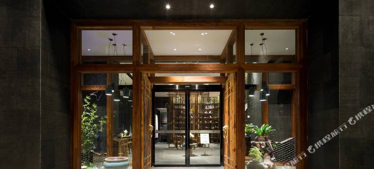 品缦酒店(长沙岳麓洋湖湿地公园地铁站店)图片