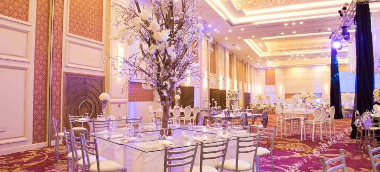 凯旋豪华酒店(Triumph Luxury Hotel)图片