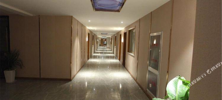 盛世精品酒店(嘉祥一中店)图片