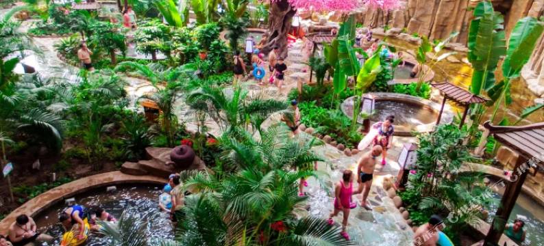 喀喇沁左翼浴龙谷温泉度假区酒店图片