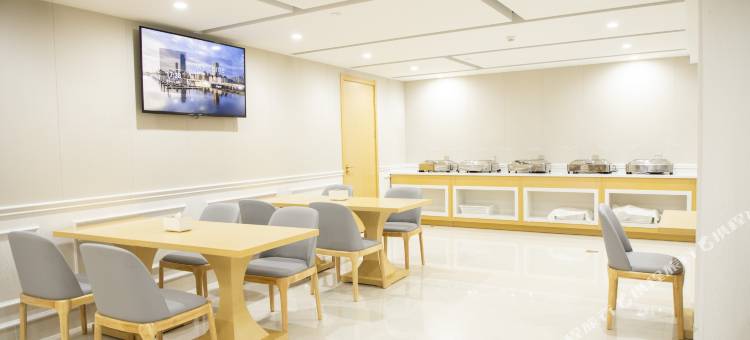华太酒店(北城世纪城地铁站店)图片