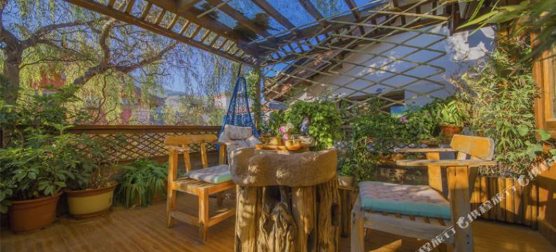 丽江吉相民乐主题客栈(束河古镇北门店)图片