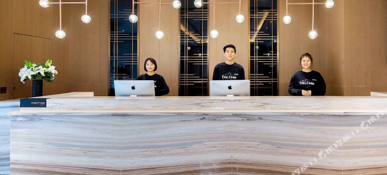 成都太古里天府广场地铁站亚朵酒店图片