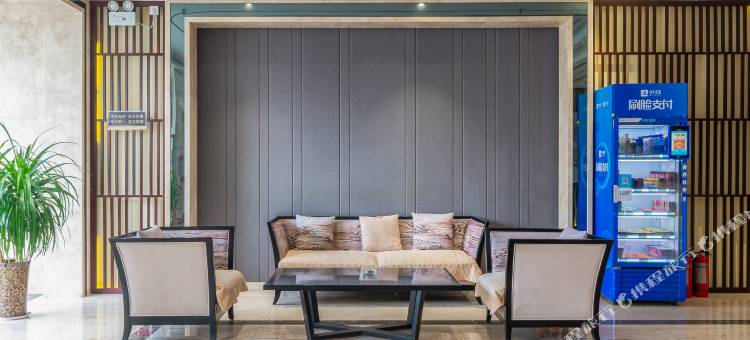 艺龙瑞云酒店(郑州国香茶城郎庄地铁站店)图片