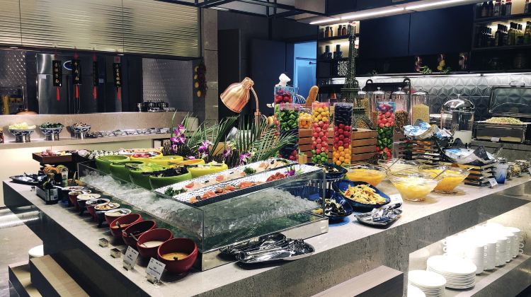 4-Day Highlights Food & Culture Private Tour from Xi’an: Terracotta Army, Xi'an City Wall and Big Wild Goose Pagoda丨Free Time Included·  