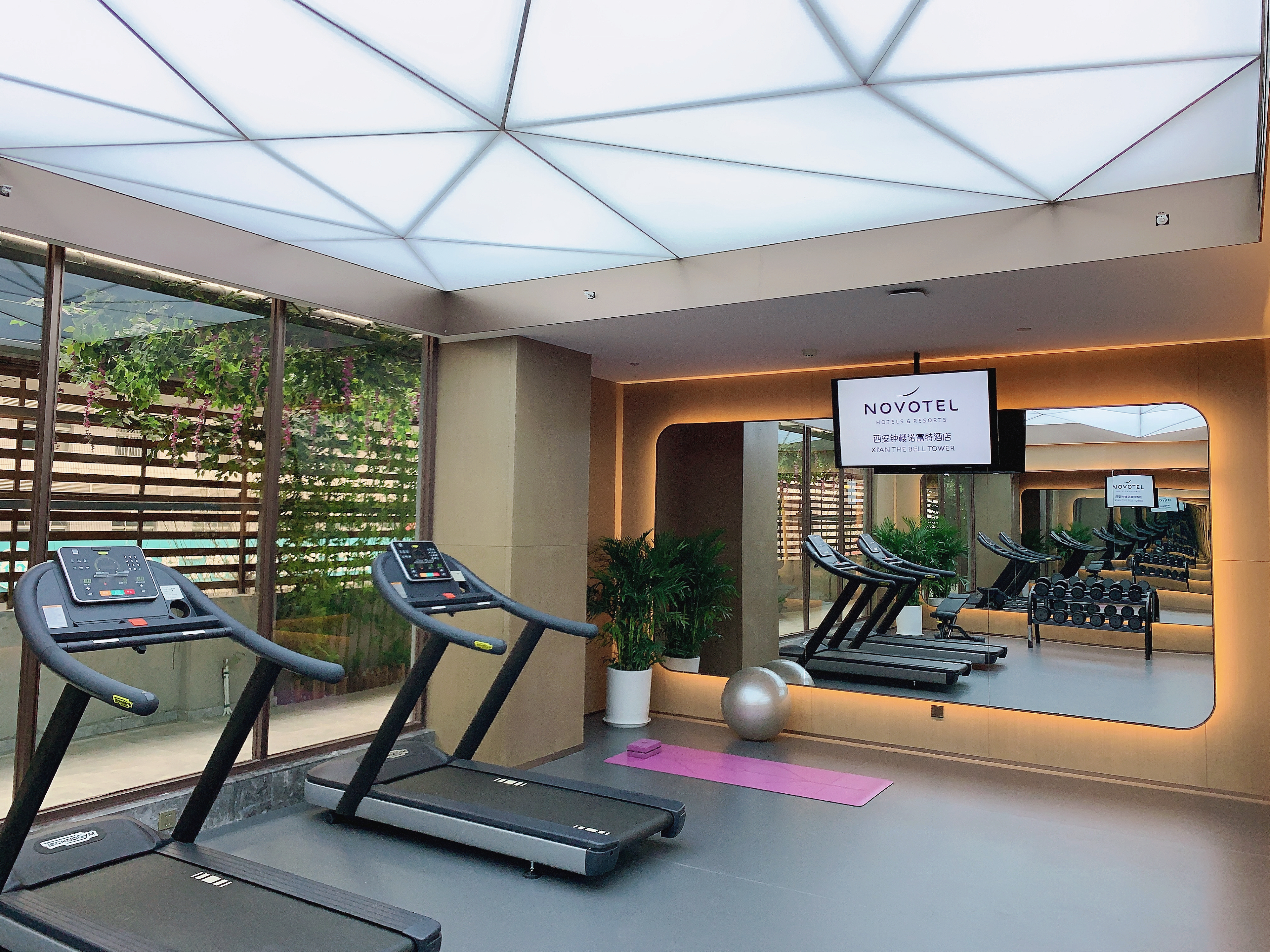 Novotel Xi an The Bell Tower Hotel Over view