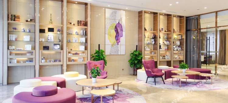 麗枫酒店(深圳国际会展中心沙井京基百纳店)图片