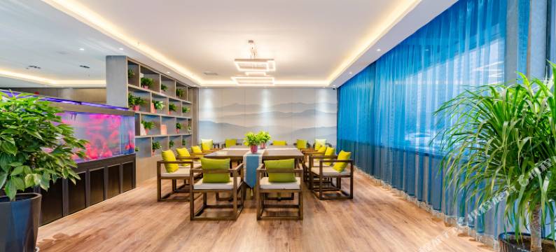 303连锁精品酒店(商丘高铁南站店)图片