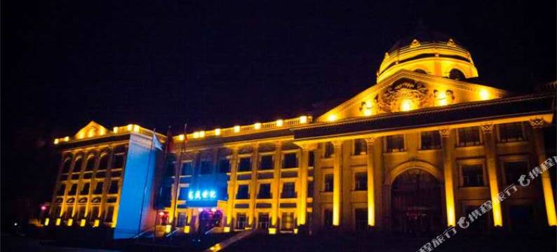 青冈龙盛世纪大酒店图片