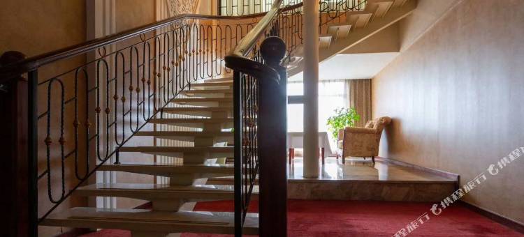 临海双鸽和平国际酒店东楼图片