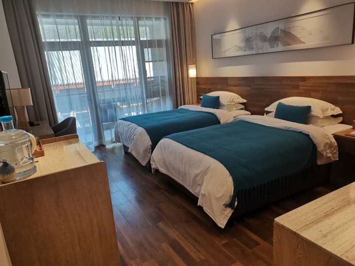 Xishan Yiju Hotel Hotel Overview