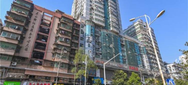 途窝假日酒店(武汉光谷广场店)图片