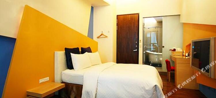 屏东金沙湾二馆时尚旅店图片