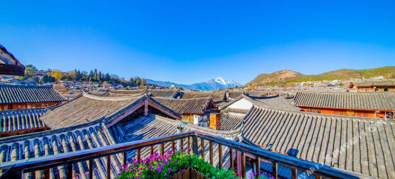 LiJiang单纯阳光·古城全景雪山观景美宿(丽江古城四方街店)图片