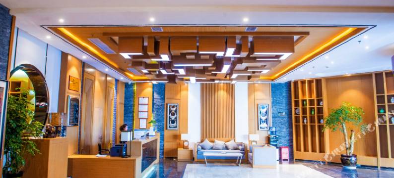 君美达酒店(安顺市人民医院驼宝山广场店)图片