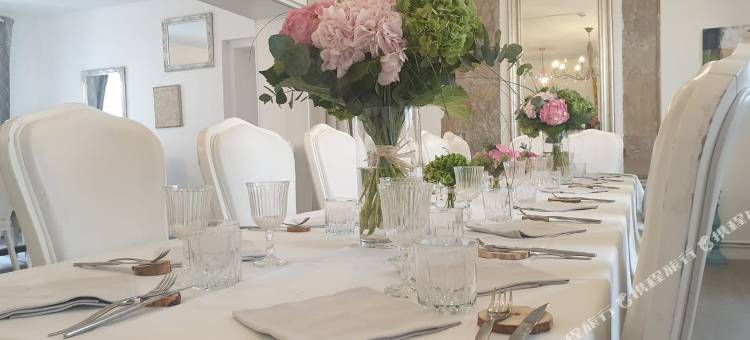 艾伊斯城堡酒店(Chateau des Ayes - Chambres & Suites)图片