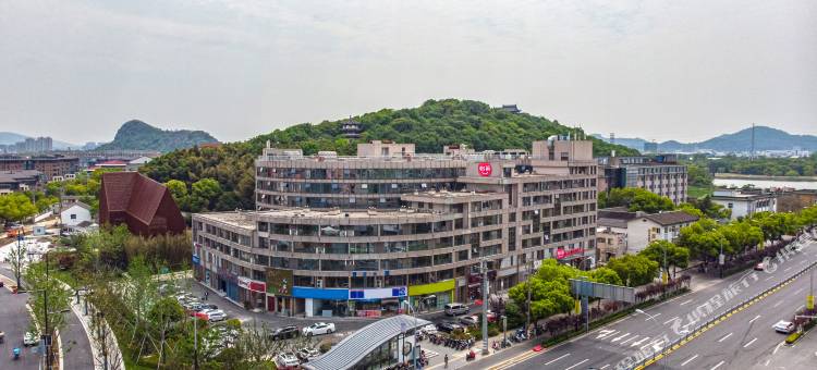 怡莱酒店(苏州新区何山地铁站店)图片