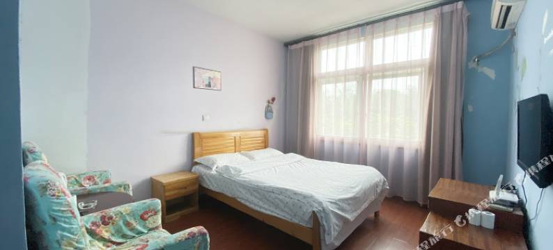 龙城宾馆(成都龙城传媒工商学院店)图片