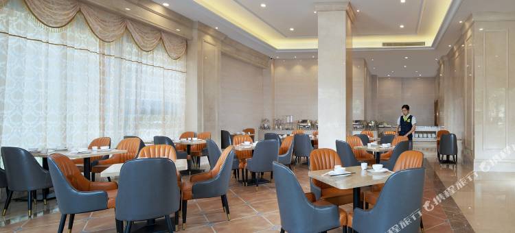 维也纳国际酒店(百色平果高铁汽车站店)图片