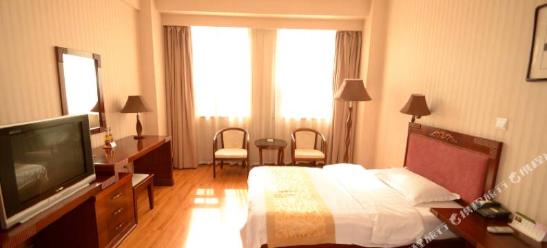 涞源白石山大酒店图片