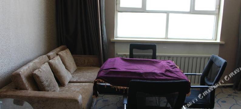 轮台天柏酒店图片