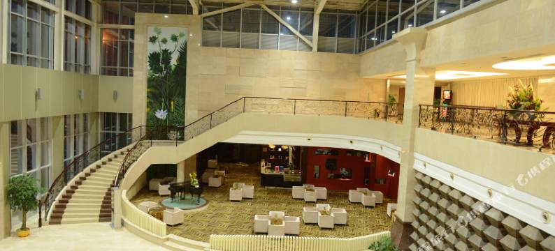 聚龙人文酒店(惠安广场店)图片