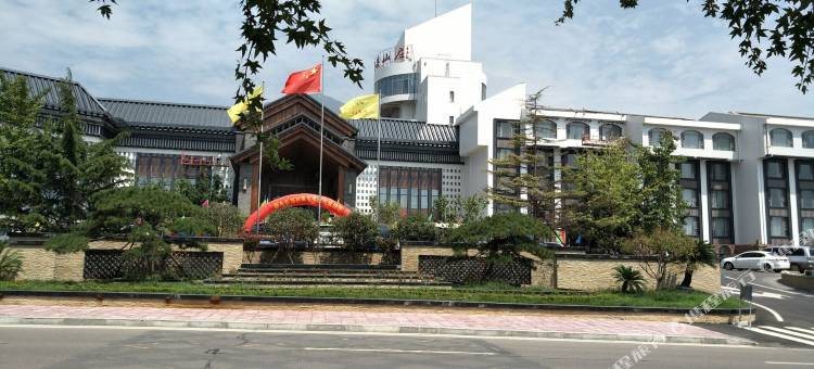 泰安东岳山庄图片