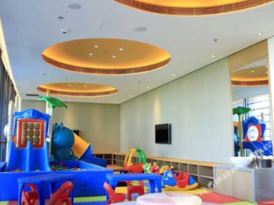 深圳欢乐海岸万豪行政公寓1晚+海洋馆门票(不