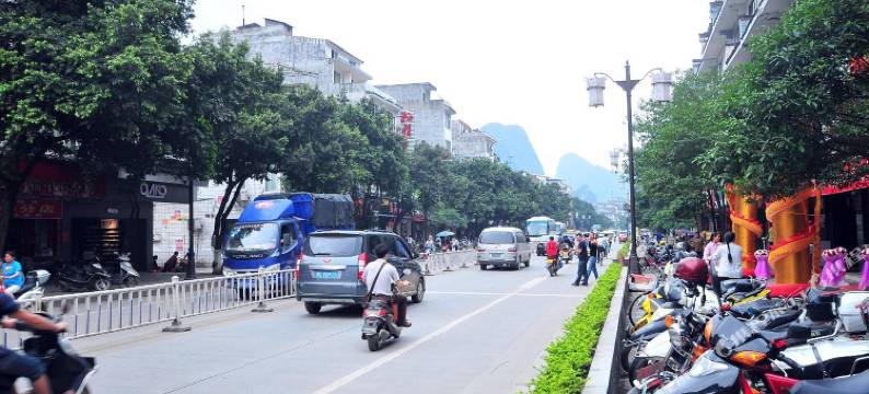 红日宾馆(阳朔西街店)图片