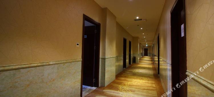 福源商务酒店(清远顺盈城市广场店)图片