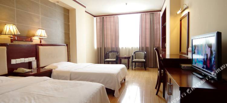 永凯大酒店(南宁明秀路地铁站店)图片