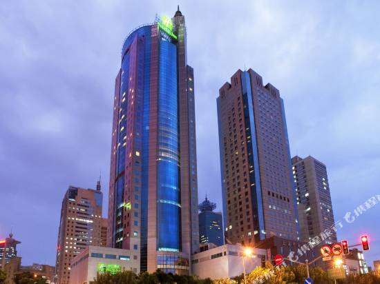 上海浦東假日酒店