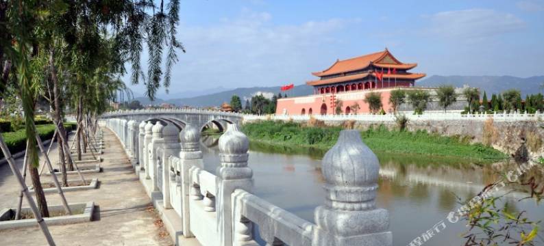 厦门海边听浪(环岛路黄厝店)图片