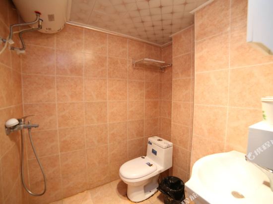 【携程攻略】武汉today今天(宝丽金1店铺)购物